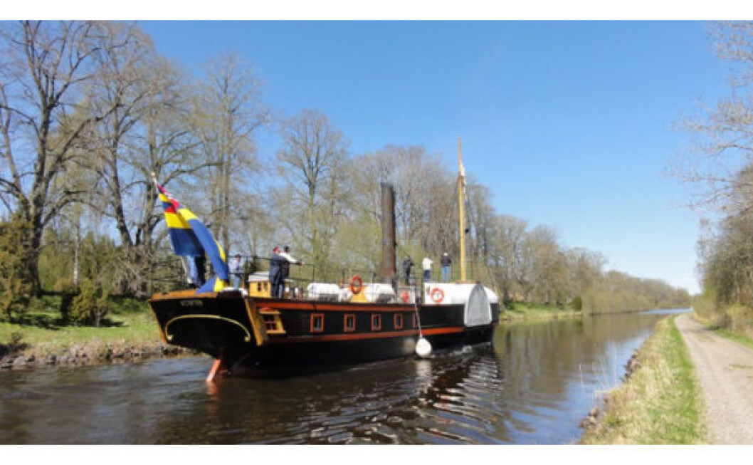 Hjuldamper på Gøta Kanal Hjuldamper på Gøta Kanal