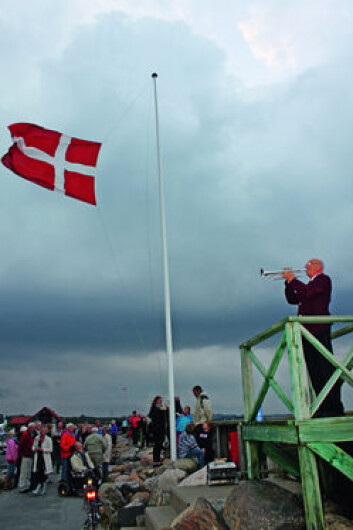 SORG I SÆBY: 23. juli 2011 ble \"Ja, vi elsker\" spilt på trompet i den danskie havnen Sæby. SORG I SÆBY: 23. juli 2011 ble \"Ja, vi elsker\" spilt på trompet i den danskie havnen Sæby.