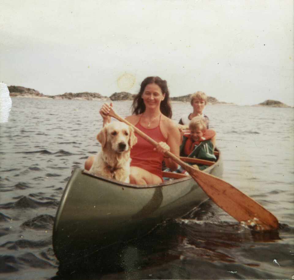 MED ÅRER: Pål og Henrik Sollie hadde tilbrakte lange sommerferier på kanotur på Sørlandet med mor, far, bikkje og telt.