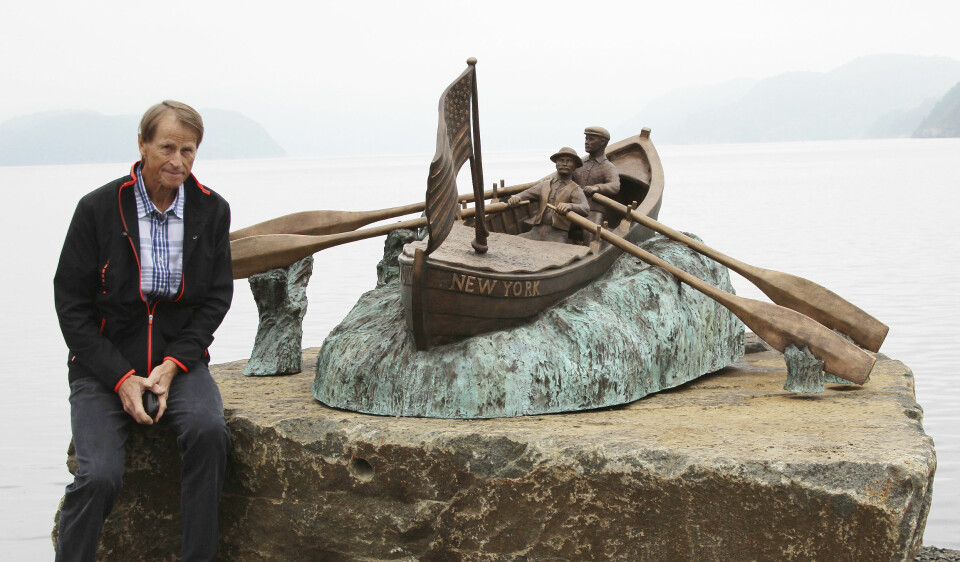 MINNESMERKE: I 2015 ble det avduket et minnesmerke i Farsund over de to roerne om bord i «Fox» i 1896. Monumentet er lagd av kunstneren Bjørn Sørvang Hansen.