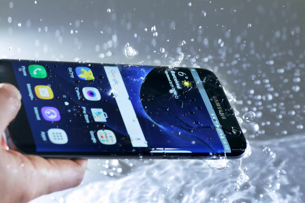 TÅLER DEN PÅKJENNINGENE?: Samsung Galaxy S7 får en uvanlig hard test fra fredag.