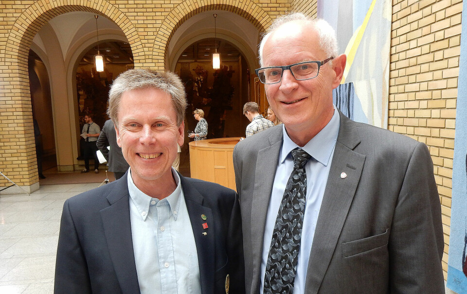 STØTTE: Endre Solvang i KNBF får hjelp av Magne Rommetveit til å få saker om fritidsbåter på dagsorden på Stortinget.