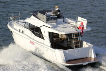 BÉNÉTEAU SWIFT TRAWLER 30 BÉNÉTEAU SWIFT TRAWLER 30