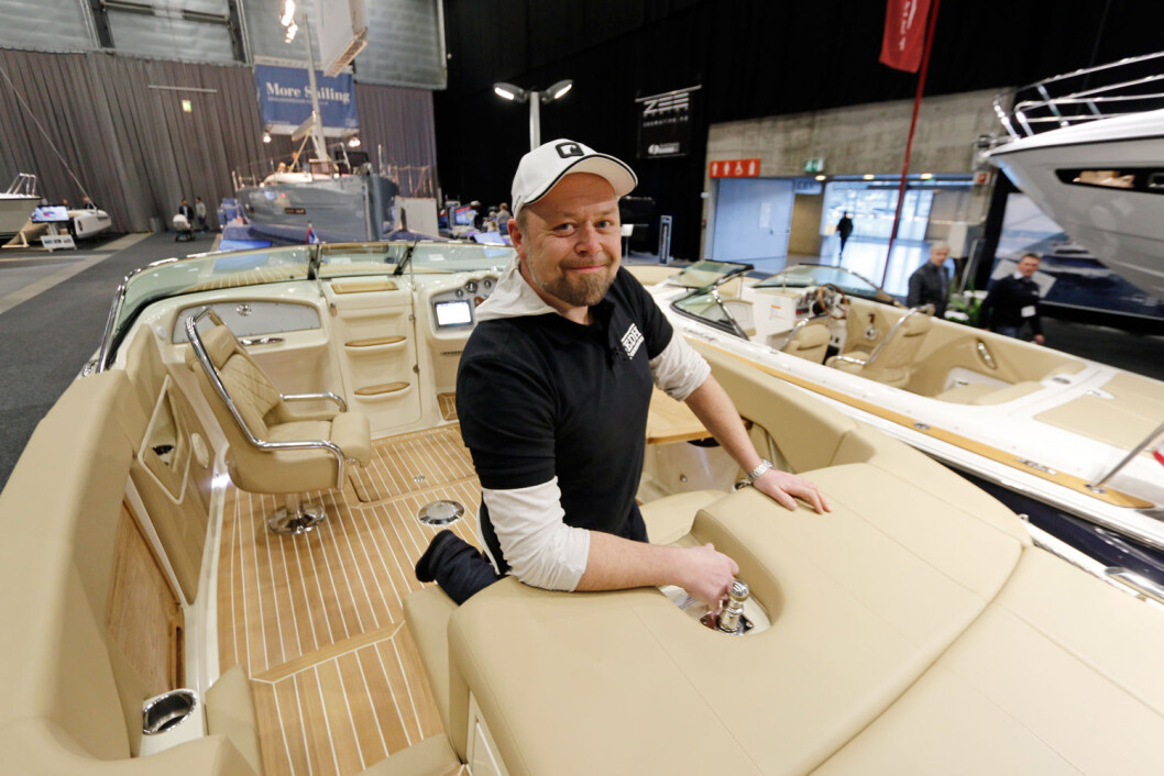 360 VIDEO: Asgeir plukket ut Chris-Craft Capri 25 for en gjennomgang. 360 VIDEO: Asgeir plukket ut Chris-Craft Capri 25 for en gjennomgang.