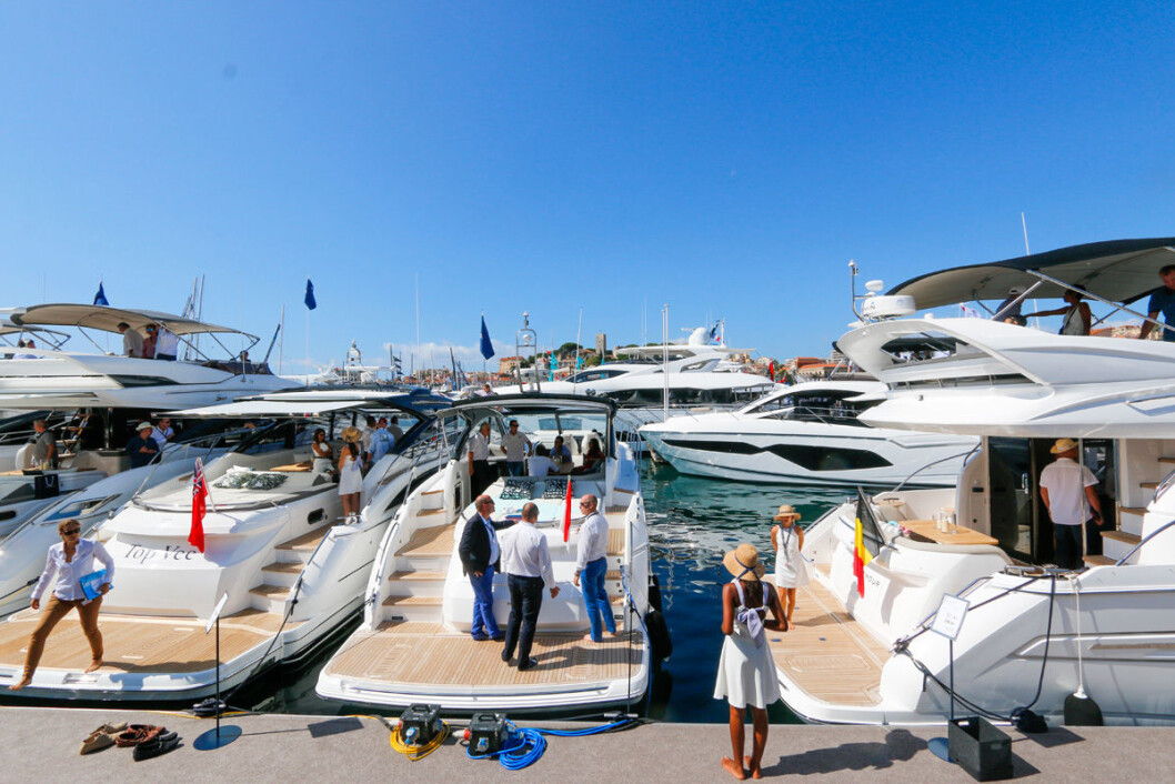 EUROPAS STØRSTE FLYTENDE BÅTMESSE: Cannes Yachting Festival. EUROPAS STØRSTE FLYTENDE BÅTMESSE: Cannes Yachting Festival.