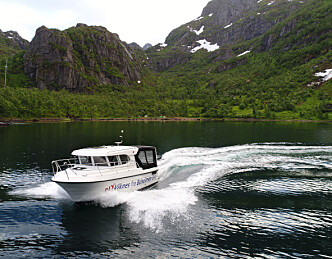 Fjell og sjø møtes i Trollfjorden