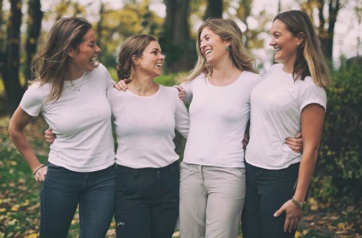 Sophie Stabell,, Hege Svensberget, Cornelia Bull og Camilla Bull. Sophie Stabell,, Hege Svensberget, Cornelia Bull og Camilla Bull.