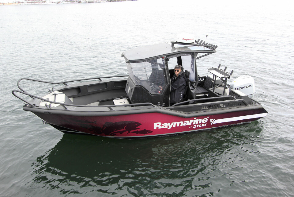 Aluventure 6500 CC: Båten er 6,5 meter lang og anbefales en motorisering på mellom 100 og 200 hk.