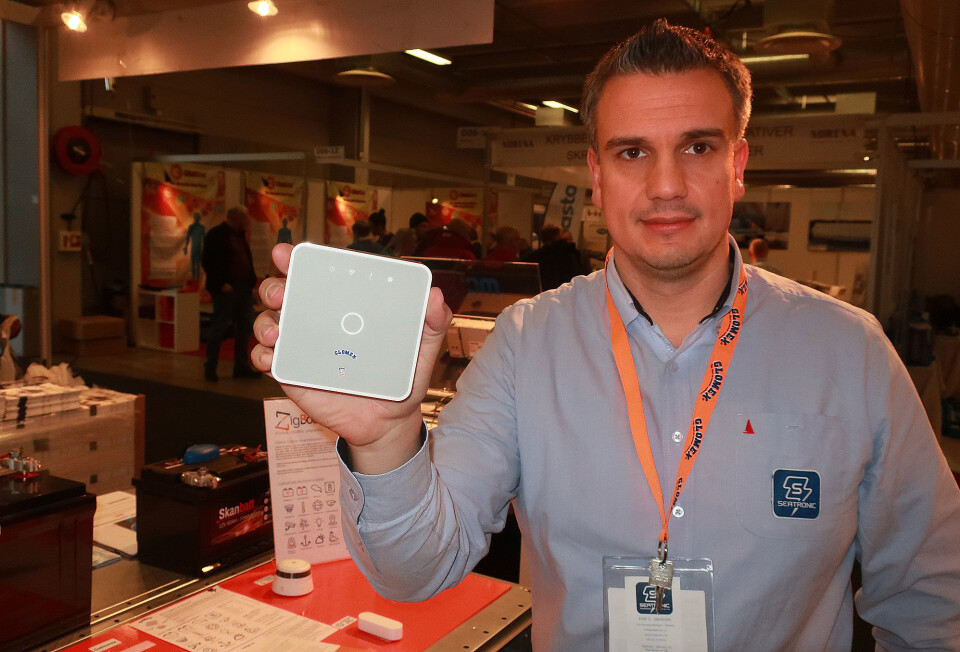 SMART: Ketil Jakobsen har god tro på det nye systemet fra Glomex som gjør båten smartere.