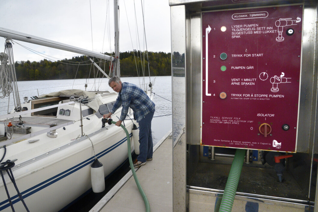 SEPTIKTØMMING: Snart kan man måtte tømme septiken på pumpestasjoner. SEPTIKTØMMING: Snart kan man måtte tømme septiken på pumpestasjoner.