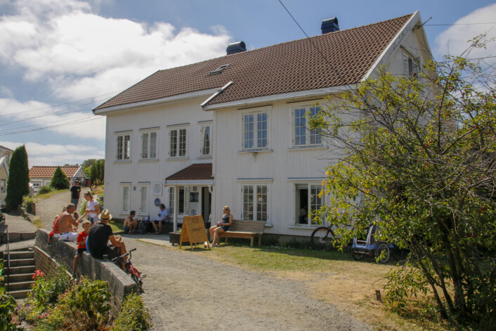 ØYAS BAKERI: Brød og vind. ØYAS BAKERI: Brød og vind.