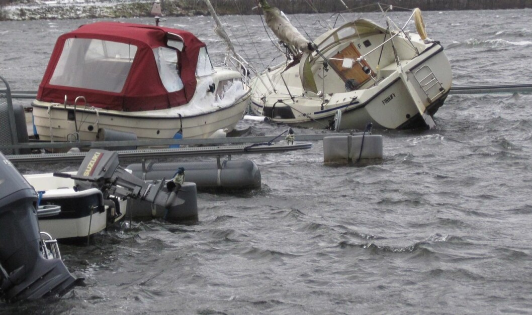 SKADER:Mange båter er skadet i høststormene.