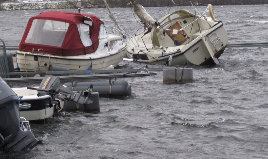 SKADER:Mange båter er skadet i høststormene. SKADER:Mange båter er skadet i høststormene.