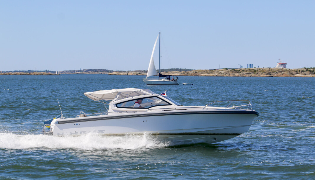 Nimbus Weekender 9 Outboard Nimbus Weekender 9 Outboard