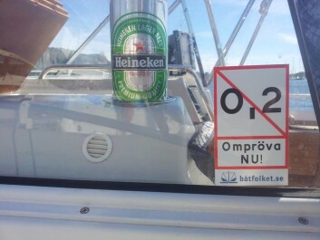 MOTSTAND: Det er en del motstand mot den strenge alkoholloven på sjøen i Sverige. MOTSTAND: Det er en del motstand mot den strenge alkoholloven på sjøen i Sverige.