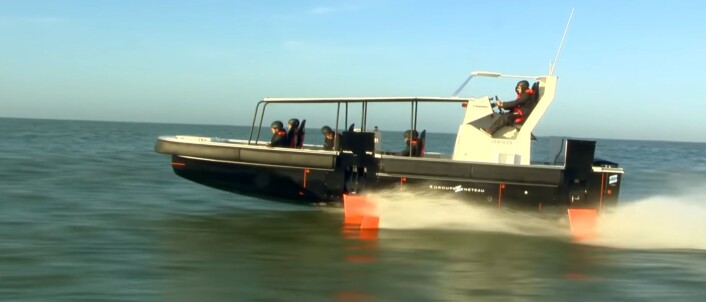 PROTOTYP: Beneteau med foiler. PROTOTYP: Beneteau med foiler.