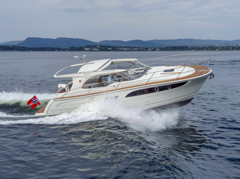 VELLYKKET: Marex 360 CC er en velkjørende, trygg og komfortabel båt.