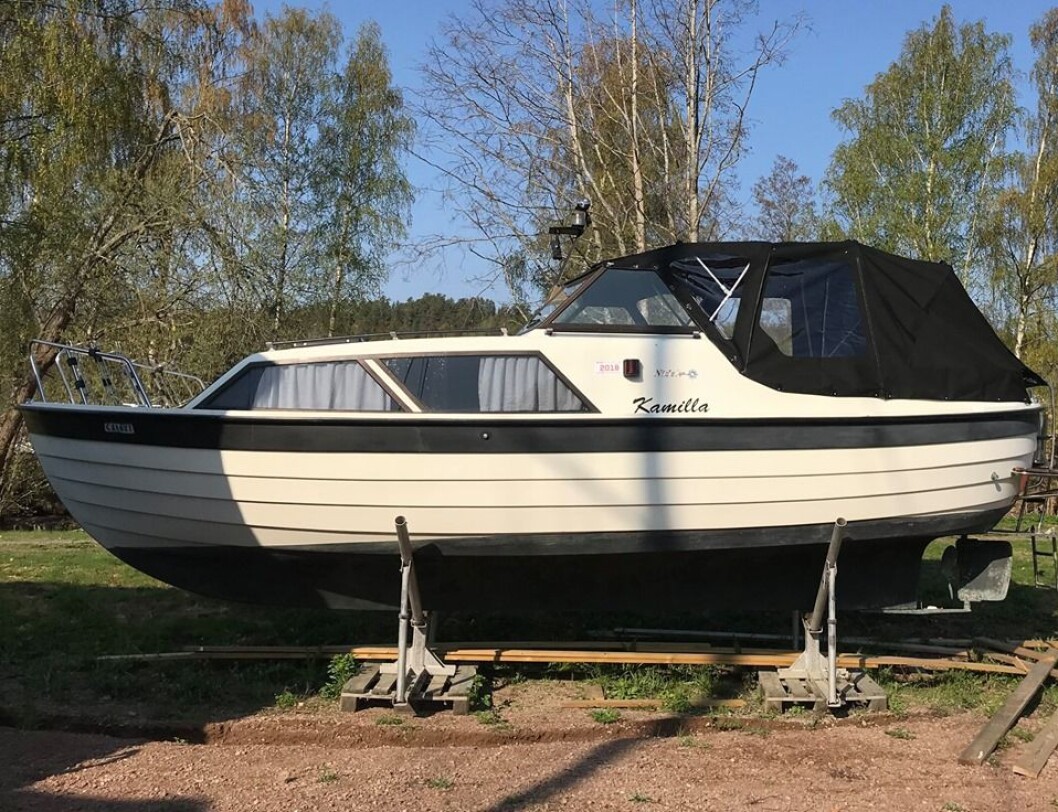 BORTE: Nidelv 24 med helt ny kalesje ble stjålet ti meter fra soverommet. BORTE: Nidelv 24 med helt ny kalesje ble stjålet ti meter fra soverommet.