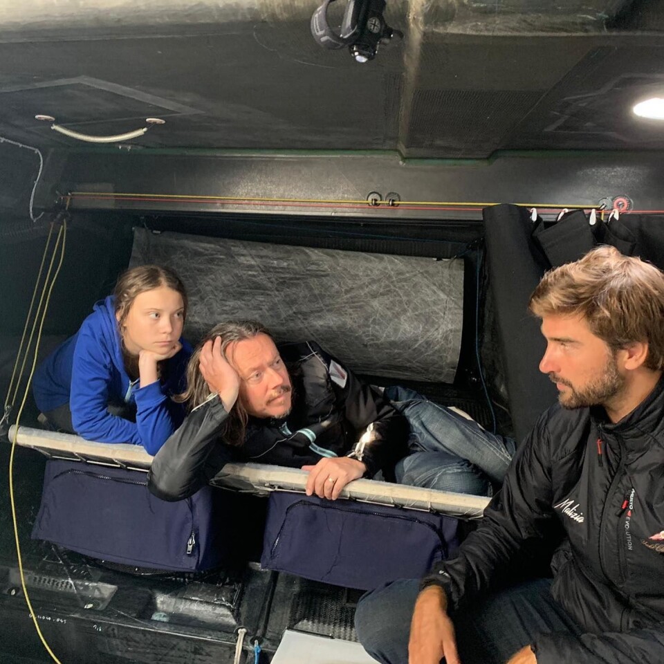 KØYE: Greta Thunberg, coskipper Pierre Casiraghi og Boris Herrmann.