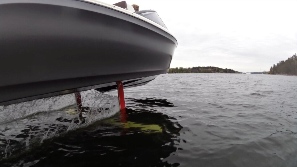 FLYR: Vinge under vann gjør at Candela går med minimalt energiforbruk. FLYR: Vinge under vann gjør at Candela går med minimalt energiforbruk.