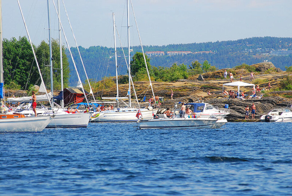 Tett med båter ved skauern Tett med båter ved skauern