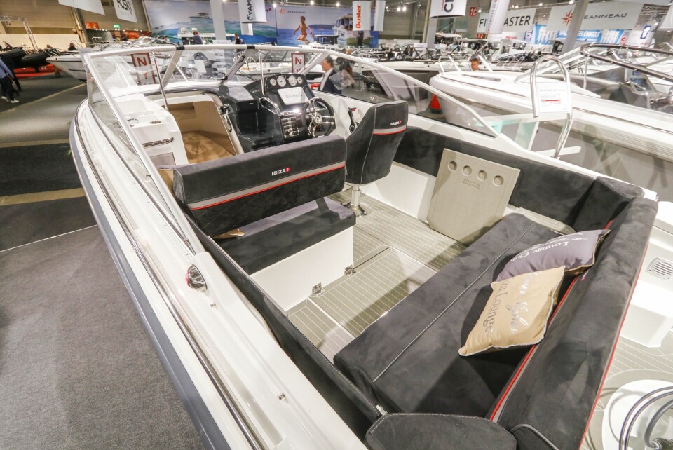 IBIZA 640 TOURING: Komplett båt koster 526.000 kroner.