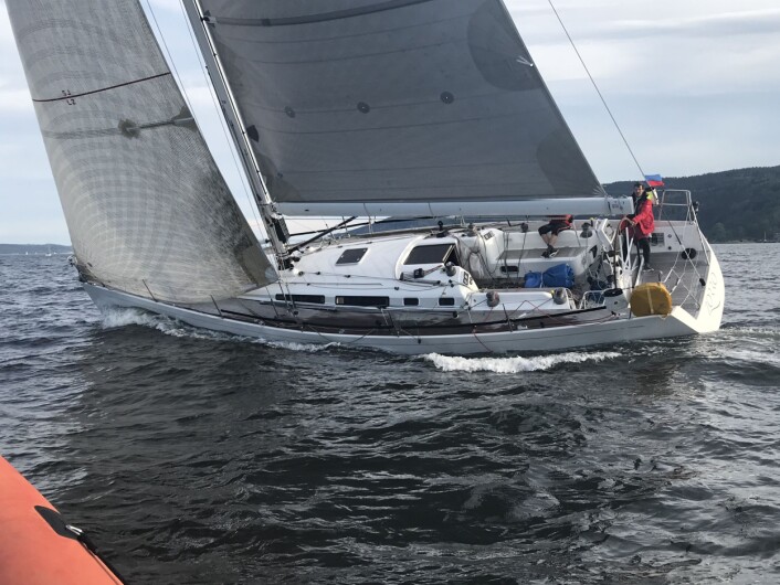 I TET: Thomas Robberstad og Per Haugen skal forsvare sin lederposisjon på rankingen i sin Swan 45 «Zorro» under Raymarine 2Star, som startet torsdag 20. juni. I TET: Thomas Robberstad og Per Haugen skal forsvare sin lederposisjon på rankingen i sin Swan 45 «Zorro» under Raymarine 2Star, som startet torsdag 20. juni.
