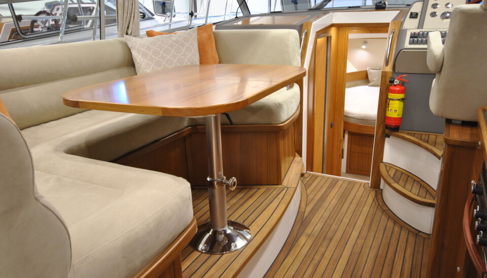 Saga 385