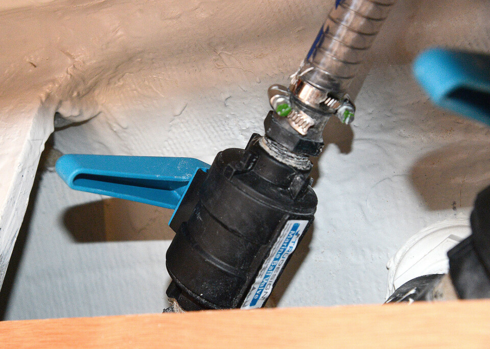 KOMPOSITT: Sorte ventiler og gjennomføringer er et kvalitetstegn.