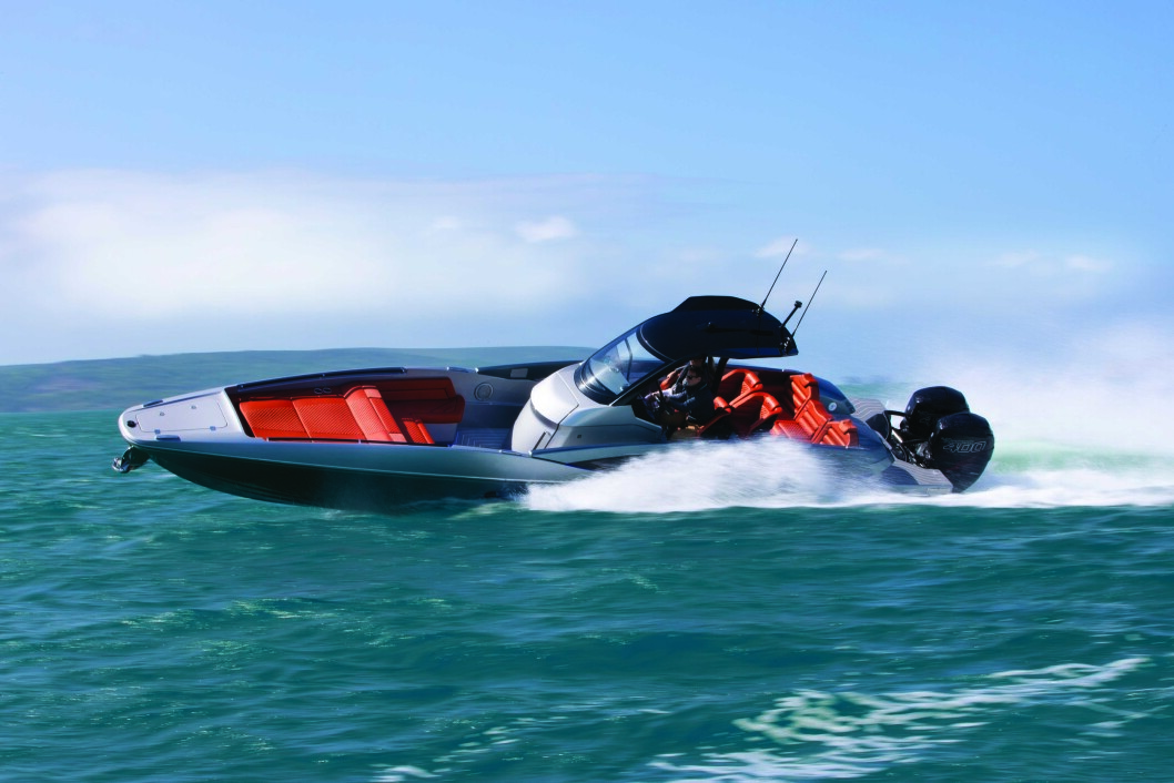 VERDENSPREMIERE: Sunseeker lanserer sin nye Hawk 38 på VERDENSPREMIERE: Sunseeker lanserer sin nye Hawk 38 på
