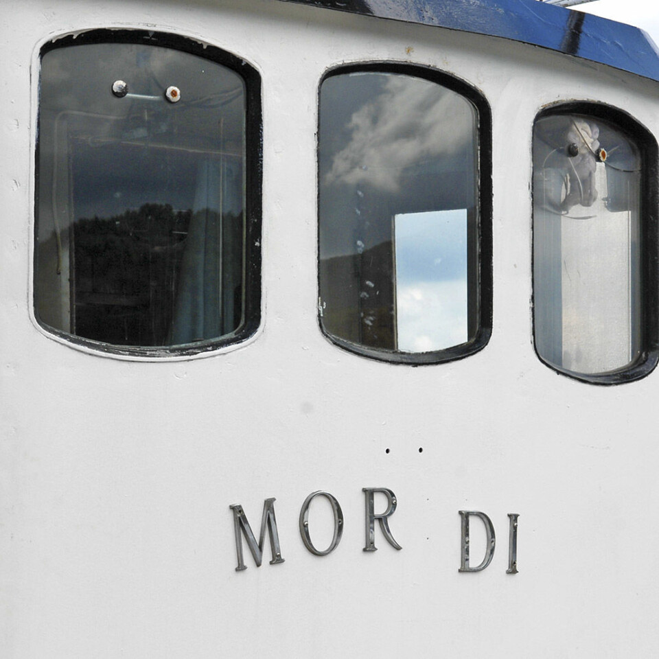 KREATIVT: Denne kom vi over på Tysnes. Det skal sies at opprinnelig så het skøyten ”Morild”. Men så er en L tatt bort og et par andre bokstaver flyttet litt på. ”Mor Di” finnes det ikke mange av, men Morild er et meget populært båtnavn.