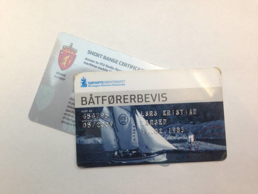 FLERE OG FLERE: Mange unge tar båtførerbevis. Godt voksne lar være... FLERE OG FLERE: Mange unge tar båtførerbevis. Godt voksne lar være...