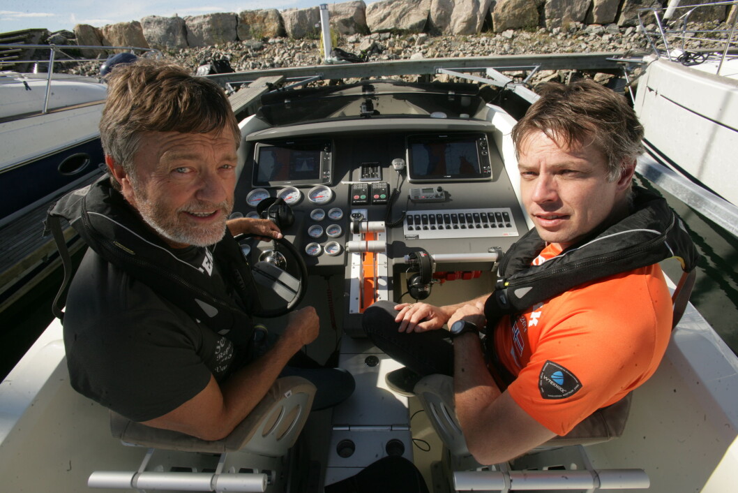 GRATULERER: Terje Jordfald og Truls Kristiansen klarte rekorden. Foto: Amund Rich. Løken. GRATULERER: Terje Jordfald og Truls Kristiansen klarte rekorden. Foto: Amund Rich. Løken.