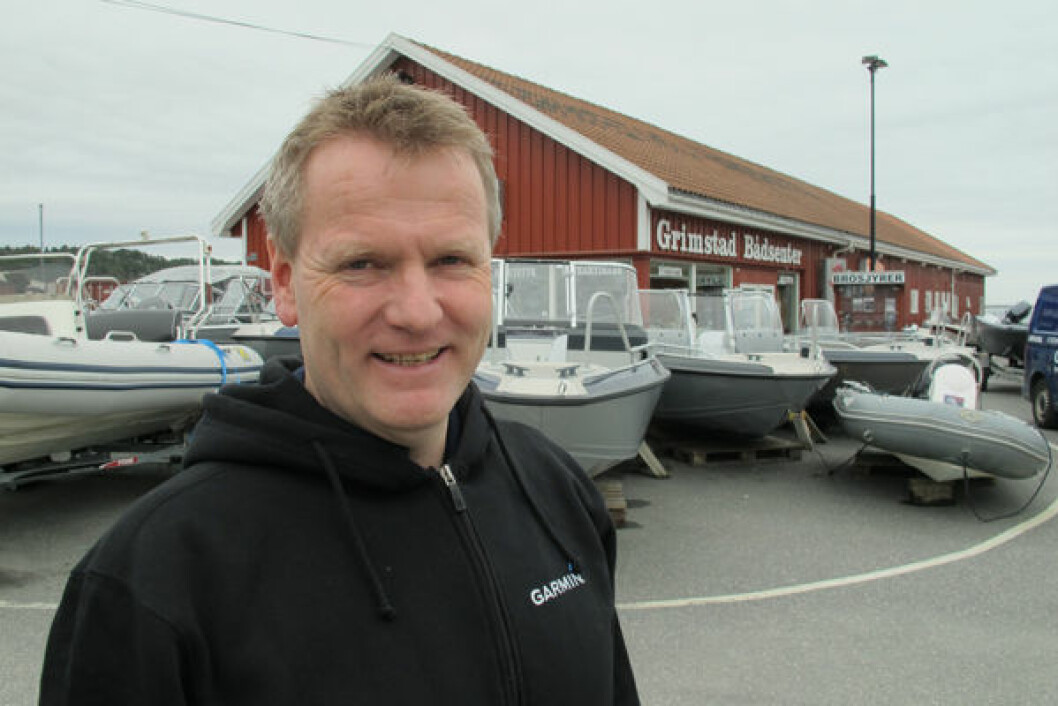 KNALLSESONG: Anders Topland er svært fornøyd med årets båtsalg - og innleder høstsesongen med gode tilbud denne helgen.