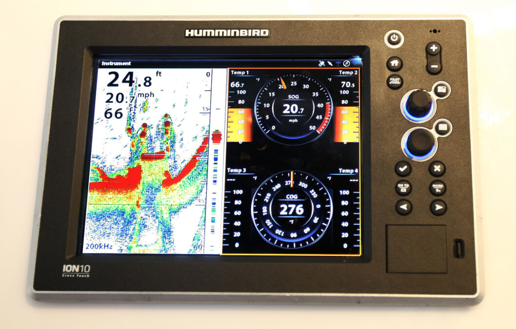 NYE PRODUKTER: Med ONIX- og ION-serien kan Humminbird tilby et produkt som tilsynelatende er på høyde med konkurrentenes. Her ser vi ION-plotteren i 10-tommers versjon. NYE PRODUKTER: Med ONIX- og ION-serien kan Humminbird tilby et produkt som tilsynelatende er på høyde med konkurrentenes. Her ser vi ION-plotteren i 10-tommers versjon.