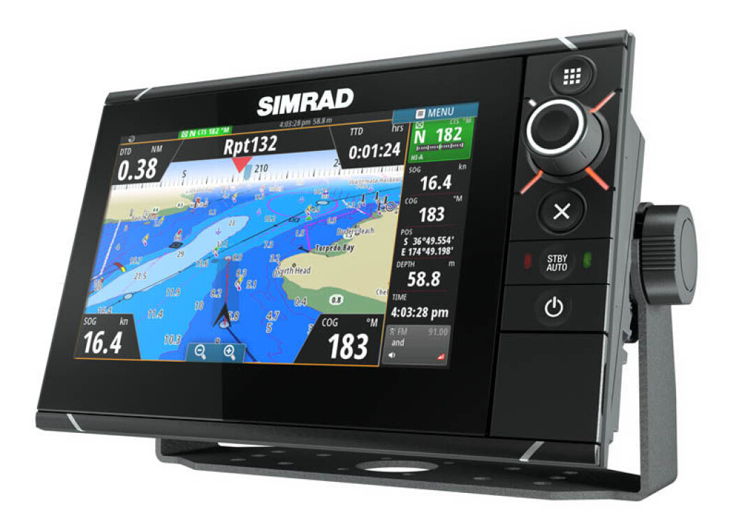 MULTITOUCH: Den nye Simrad NSS Evo2 har fått multitouch og helt nytt design. MULTITOUCH: Den nye Simrad NSS Evo2 har fått multitouch og helt nytt design.