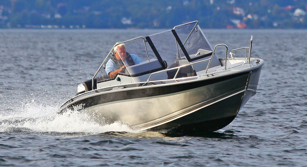 KURRANT: Bli med om bord i den finske aluminiumsbåten Silver 510 Wolf. KURRANT: Bli med om bord i den finske aluminiumsbåten Silver 510 Wolf.