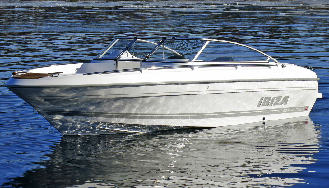 NYTT FRA SØR: Ibiza boats i Arendal har utviklet en ny bowrider for 2013-sesongen.