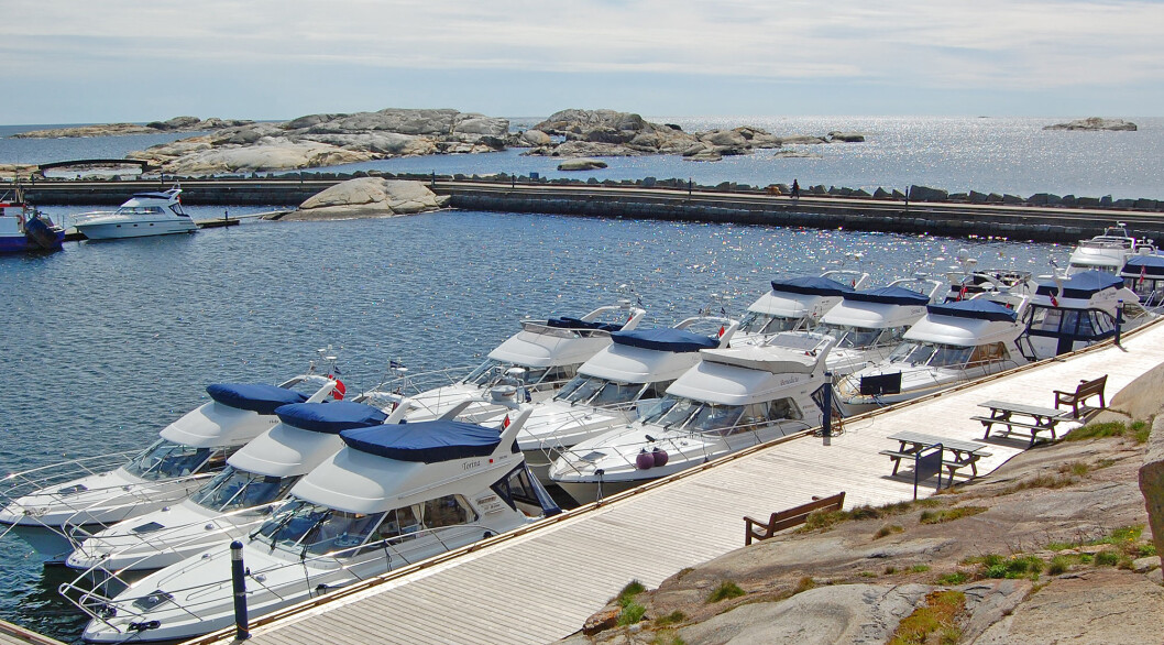 ALLE ENIGE: I et felles dokument fra tre generasjoner Viksund, som ble utferdiget i fjor høst, går det klart frem at Viksund Boat AS har både opphavsrett, produksjonsrett og salgsrett til alle aktuelle Viksund-modeller. FOTO: Tore Chr. Halvorsen ALLE ENIGE: I et felles dokument fra tre generasjoner Viksund, som ble utferdiget i fjor høst, går det klart frem at Viksund Boat AS har både opphavsrett, produksjonsrett og salgsrett til alle aktuelle Viksund-modeller. FOTO: Tore Chr. Halvorsen