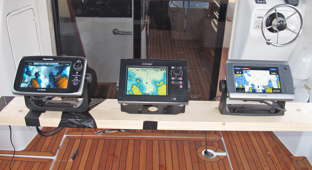 BEST på markedet: f.v Raymarine e7, Simrad NSS7 og Garmin GPSmap 720 BEST på markedet: f.v Raymarine e7, Simrad NSS7 og Garmin GPSmap 720