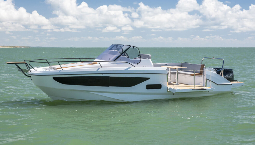 Beneteau Flyer 9 Sundeck Beneteau Flyer 9 Sundeck