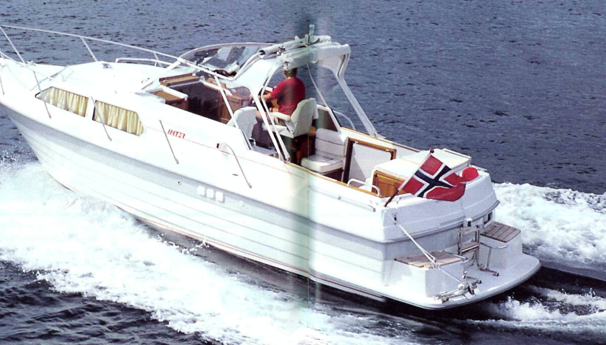 Praktisk og funksjonell familieturbåt