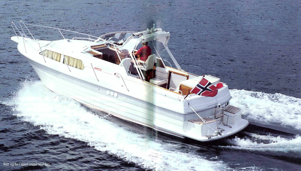 FRA ARKIVET: Bilde scannet fra Praktisk Båtliv nummer 8 2000, og her er Inter 9000 Norline prøvekjørt..