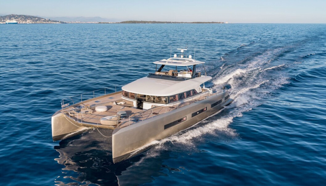 SOLGT: Lagoon Seventy 8 er et flytende landsted, som Heitmann Marin har solgt til norsk kunde SOLGT: Lagoon Seventy 8 er et flytende landsted, som Heitmann Marin har solgt til norsk kunde