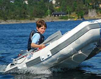 Stor enighet om fart og motorstørrelse for båtførere under 16 år