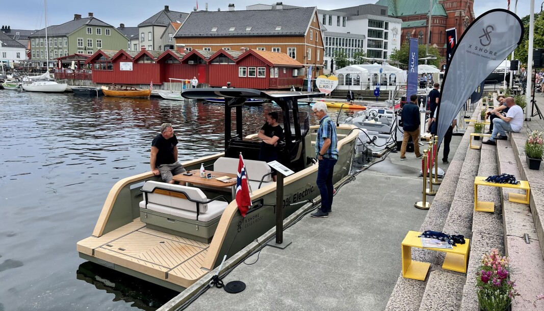 LYDLØS: I juni ble det arrangert el-båtkonferanse i Arendal. (FOTO: ATLE KNUTSEN). LYDLØS: I juni ble det arrangert el-båtkonferanse i Arendal. (FOTO: ATLE KNUTSEN).
