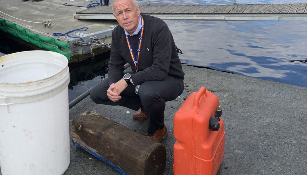 Arne Voll i Gjensidige sier at avfall i sjøen utgjør et stadig større problem for forsikringsselskapene Arne Voll i Gjensidige sier at avfall i sjøen utgjør et stadig større problem for forsikringsselskapene