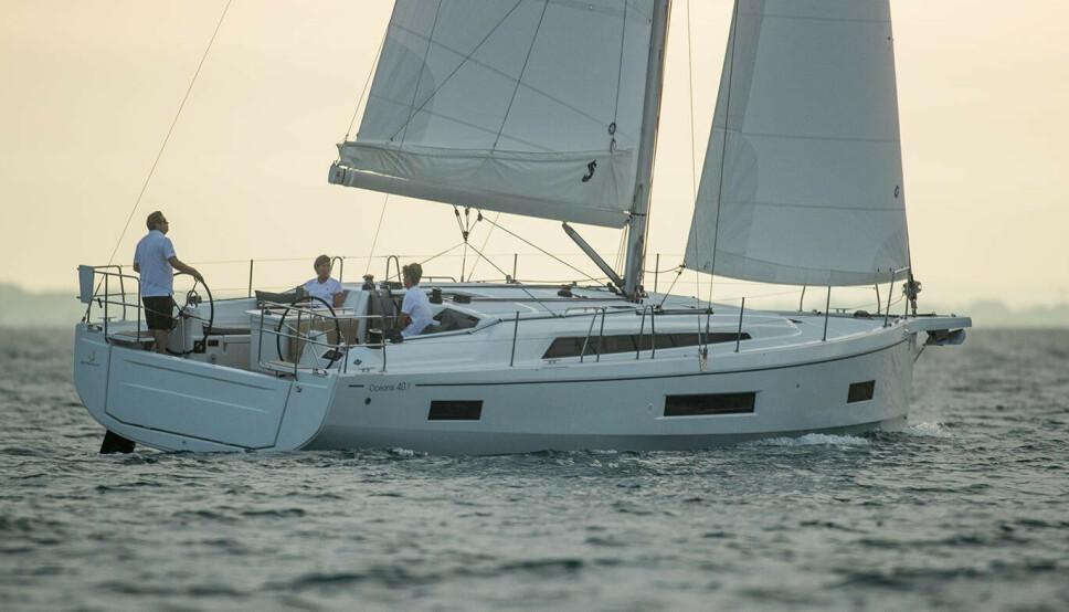 MYE FOR PENGENE: Denne voluminøse familieseileren selges for 3,7 millioner kroner inkludert innendørs vinterlagring og vårklargjøring.