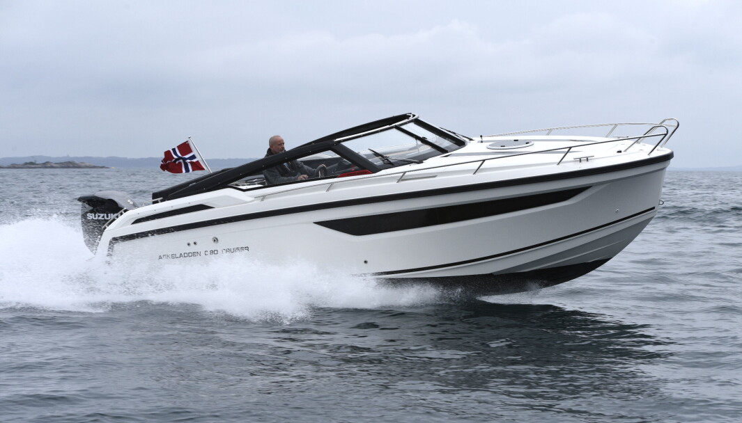 Askeladden C80 Cruiser er nominert til Årets Motorbåt i Europa i klassen mellom åtte og ti meter. Askeladden C80 Cruiser er nominert til Årets Motorbåt i Europa i klassen mellom åtte og ti meter.