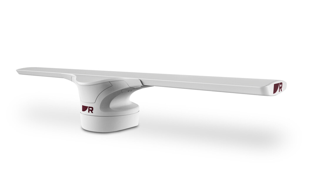 VINGEDESIGN: Den nye radaren fra Raymarine har et oppsiktsvekkende design, inspirert av flyvinger. VINGEDESIGN: Den nye radaren fra Raymarine har et oppsiktsvekkende design, inspirert av flyvinger.